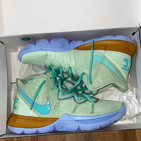 Kyrie 5 SBSP squidward - Picture 14 of 16